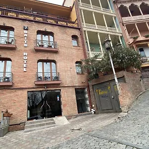 https://7-baits-hotel.alltbilisihotels.com
